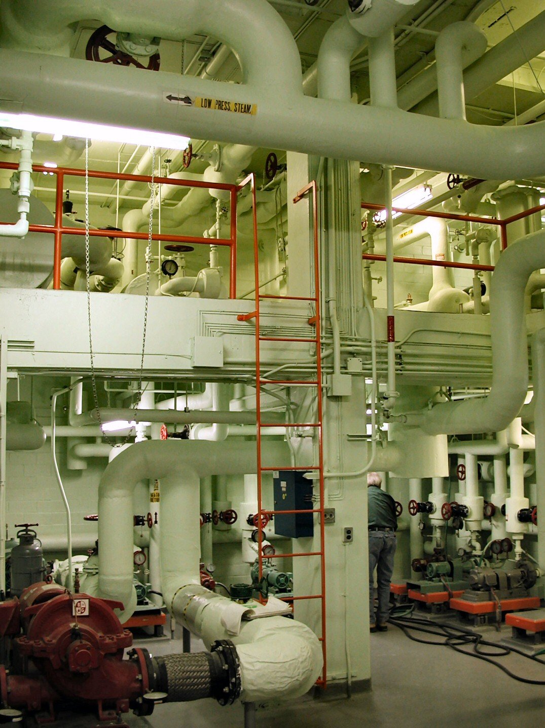 Productos y servicios para sistemas industriales.